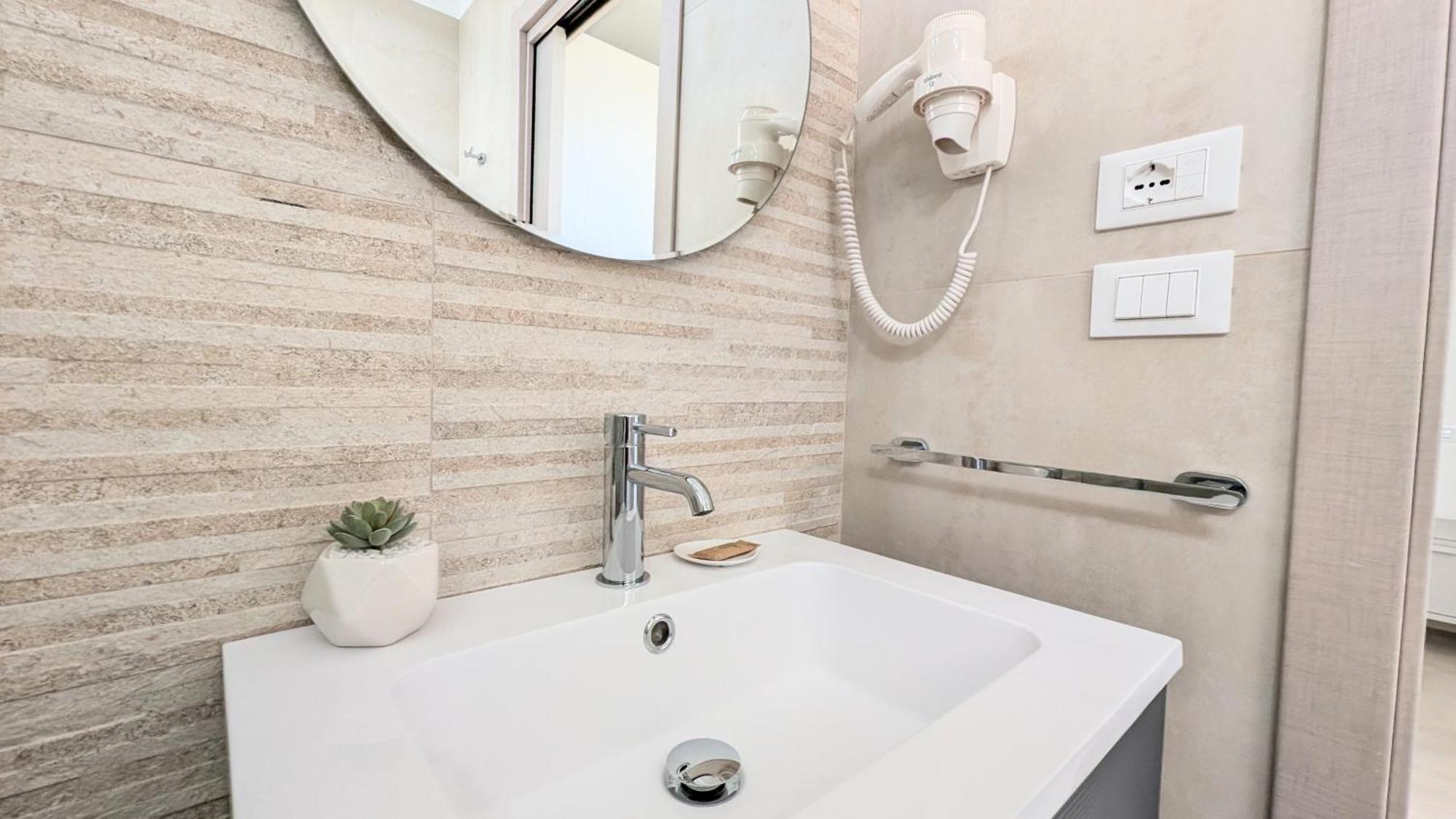 L'Ottavo Giorno Hotel Otranto Luaran gambar